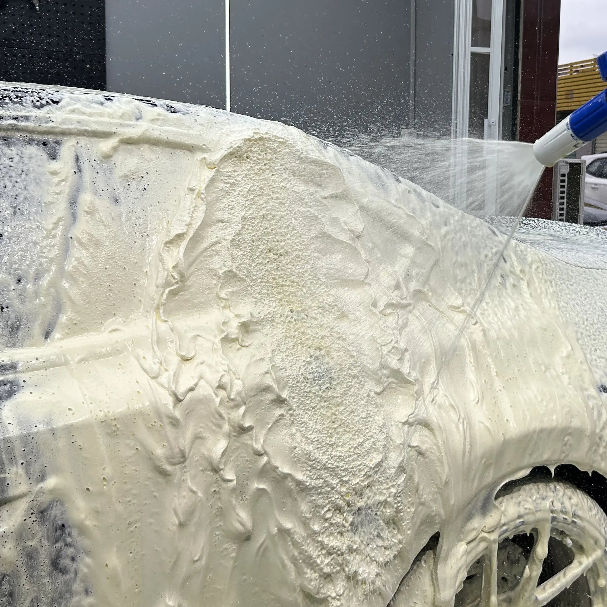 Color High Foaming Car Wash